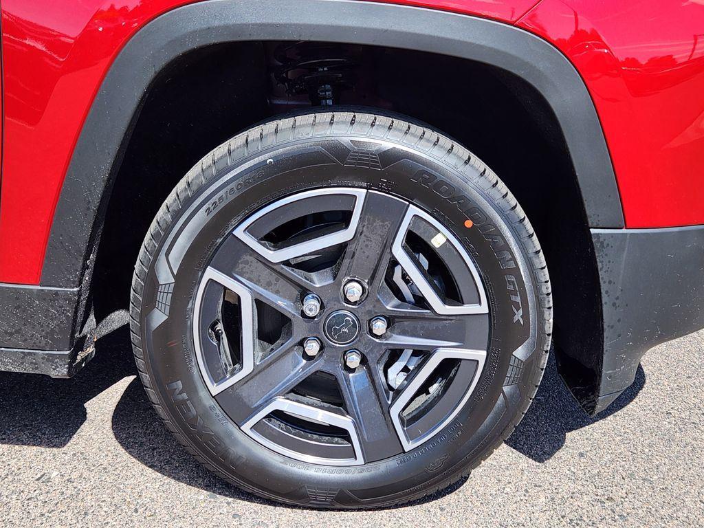 new 2026 Jeep Cherokee car, priced at $40,289