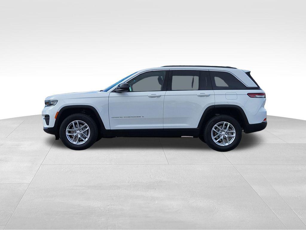new 2026 Jeep Grand Cherokee car, priced at $41,410
