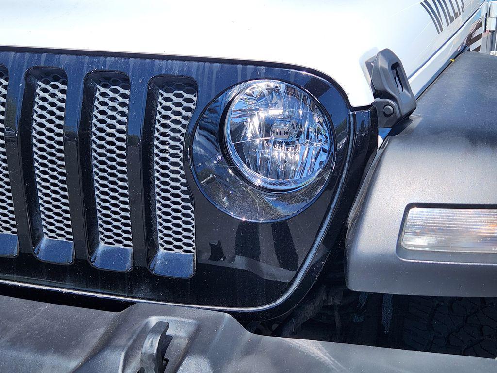 used 2022 Jeep Wrangler car, priced at $32,285