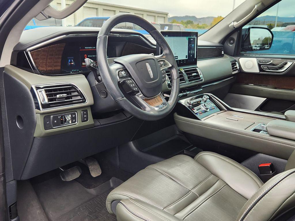 used 2023 Lincoln Navigator car, priced at $70,706