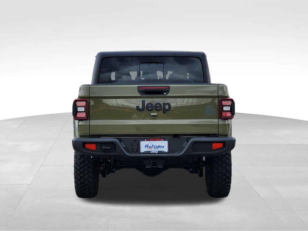 new 2026 Jeep Gladiator car, priced at $52,420