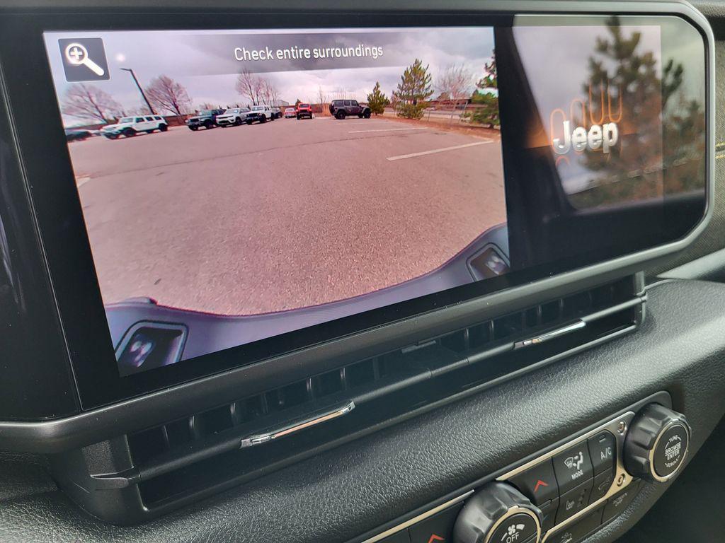 new 2026 Jeep Gladiator car, priced at $52,420