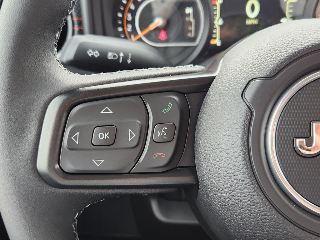 new 2025 Jeep Wrangler car, priced at $50,724