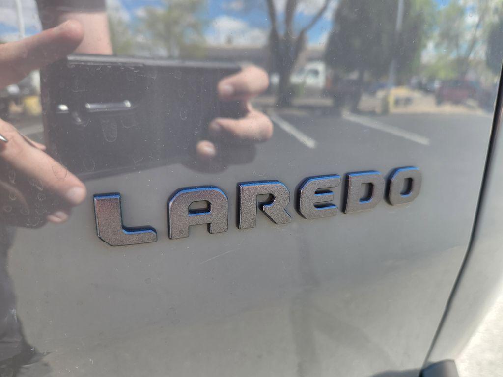 new 2026 Jeep Cherokee car, priced at $38,384