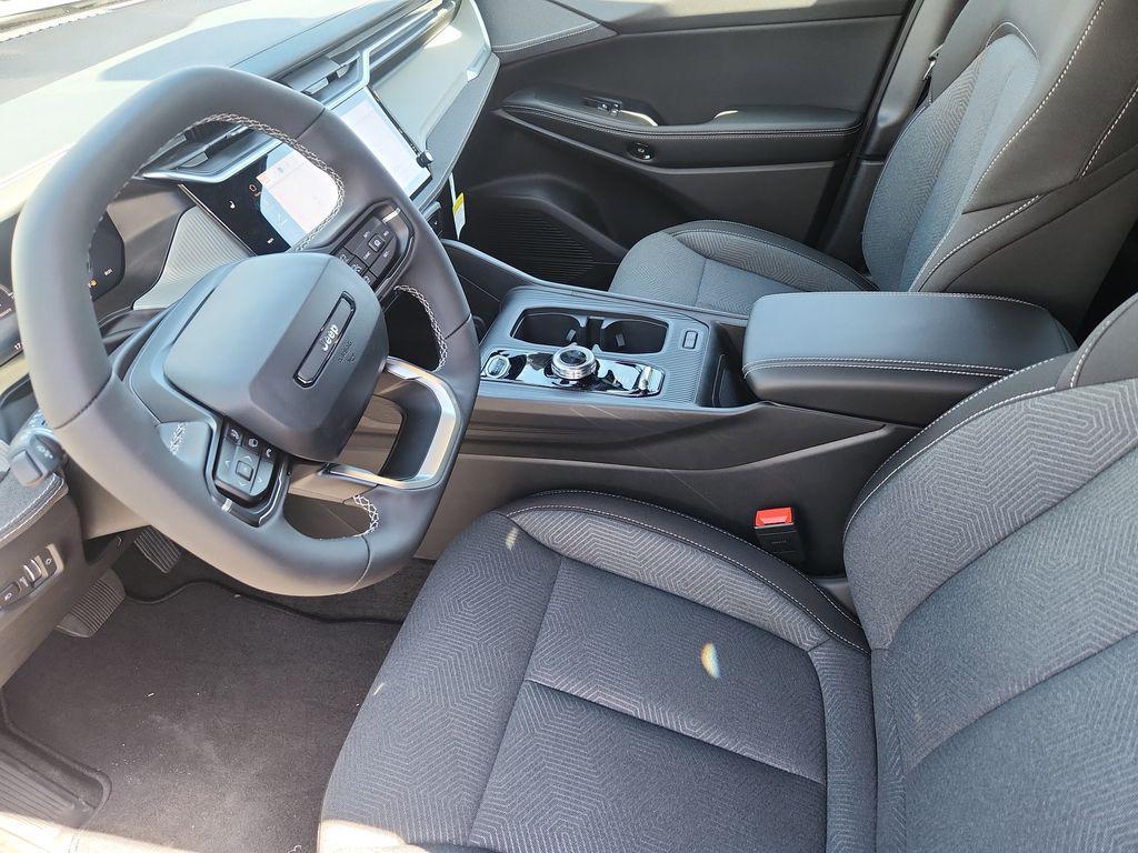 new 2026 Jeep Cherokee car, priced at $38,384