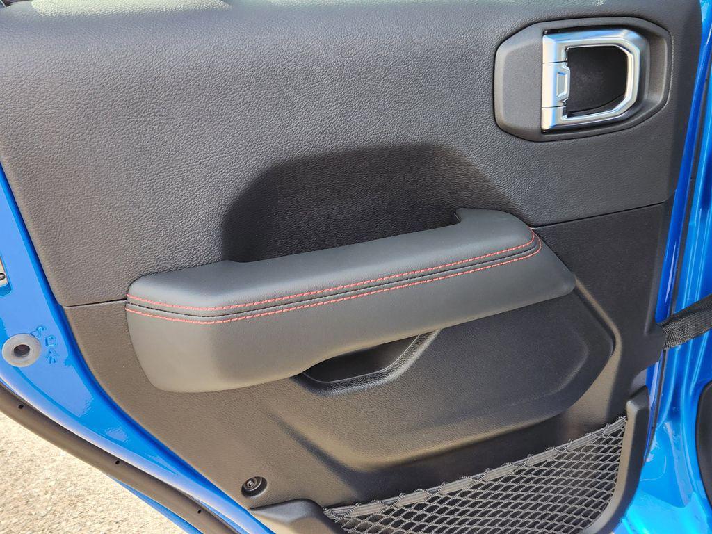 new 2026 Jeep Wrangler car, priced at $53,901