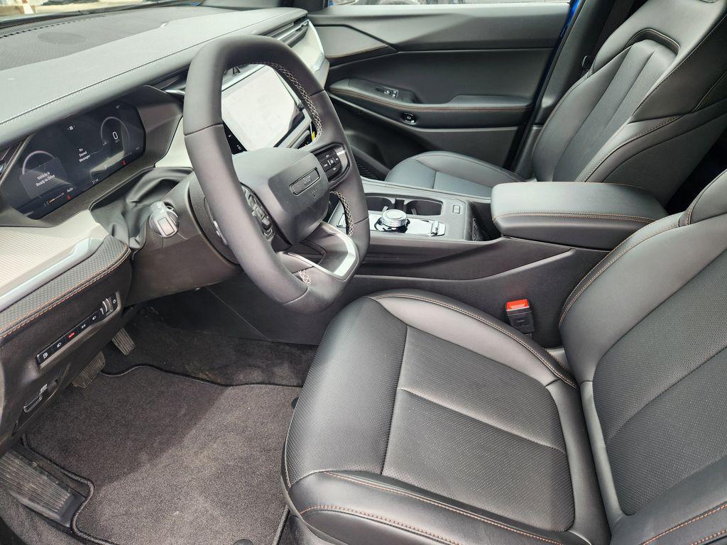 new 2026 Jeep Cherokee car, priced at $39,789