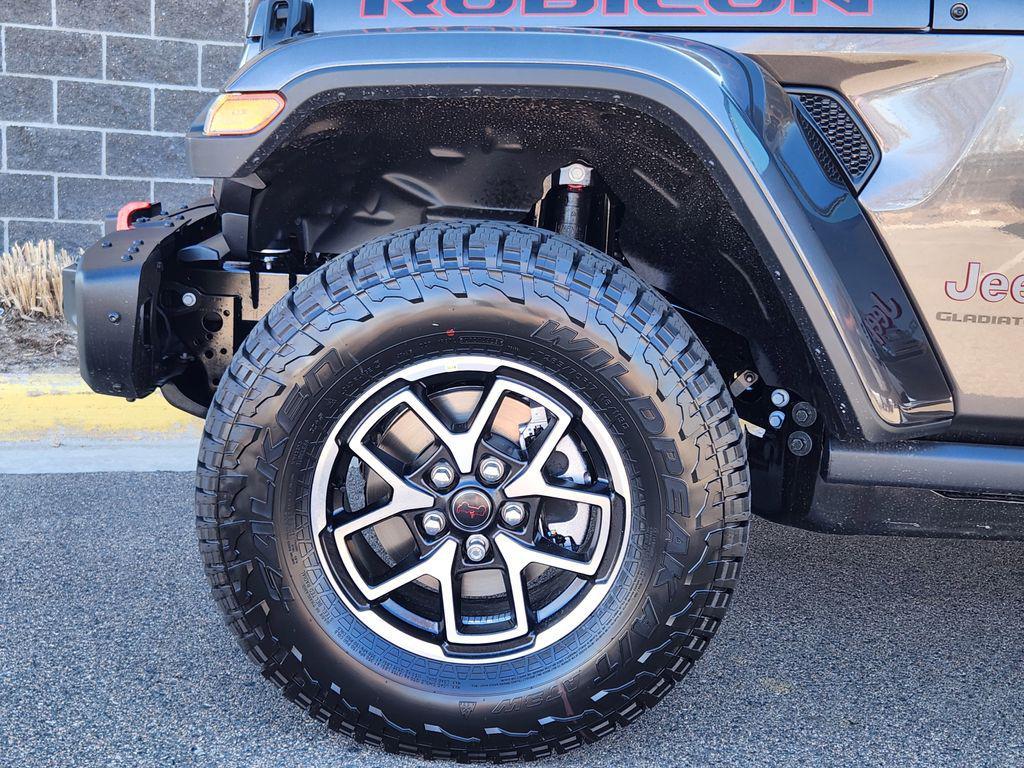new 2026 Jeep Gladiator car, priced at $55,694