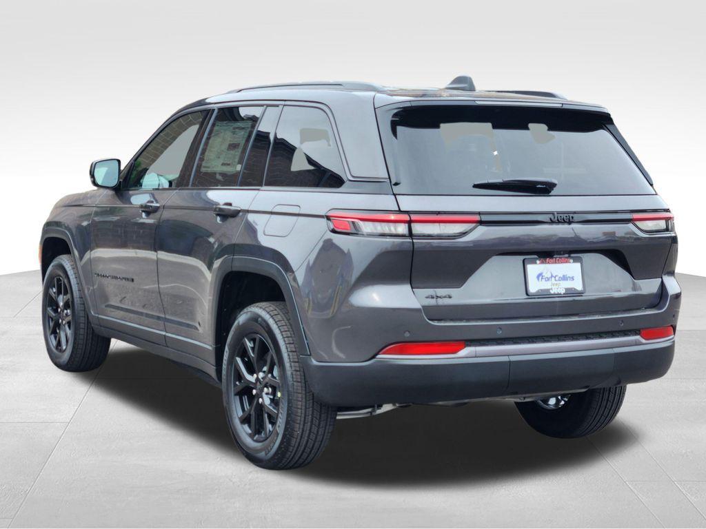 new 2026 Jeep Grand Cherokee car, priced at $45,445