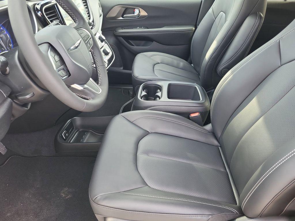 new 2026 Chrysler Voyager car, priced at $38,857