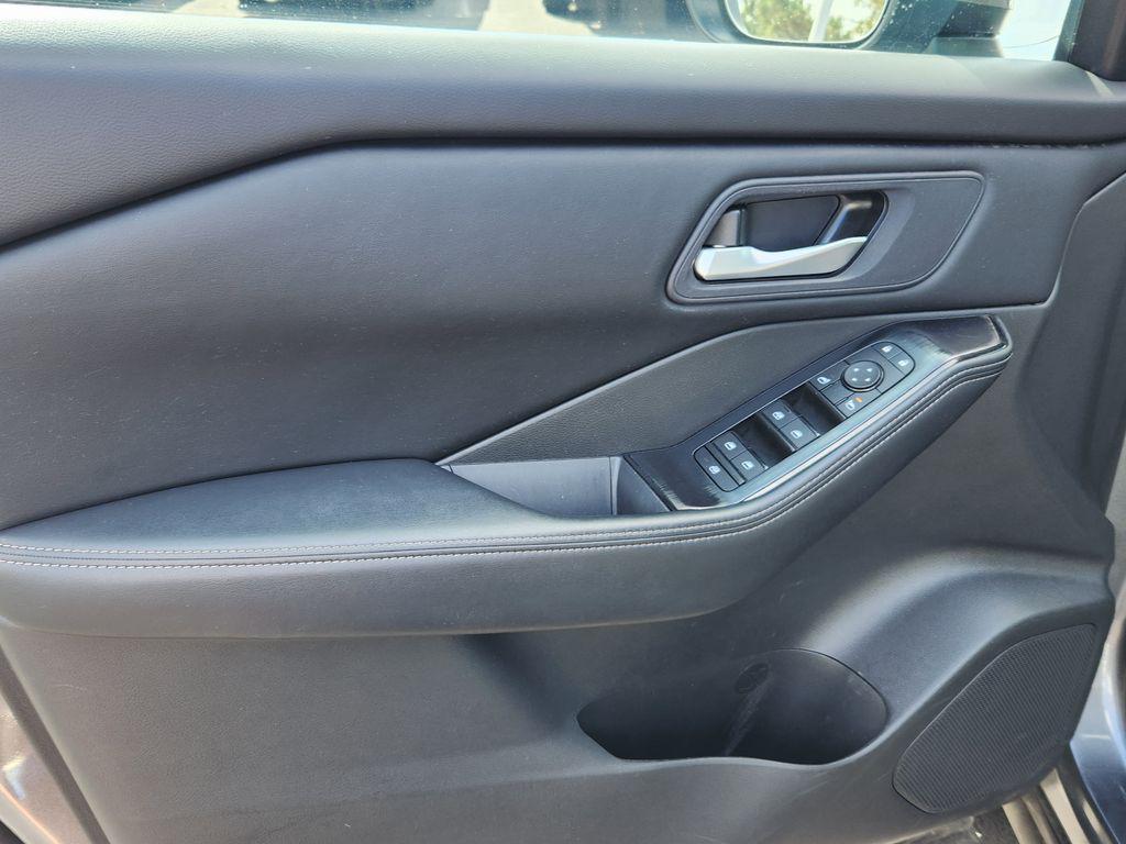 used 2024 Nissan Rogue car, priced at $22,785