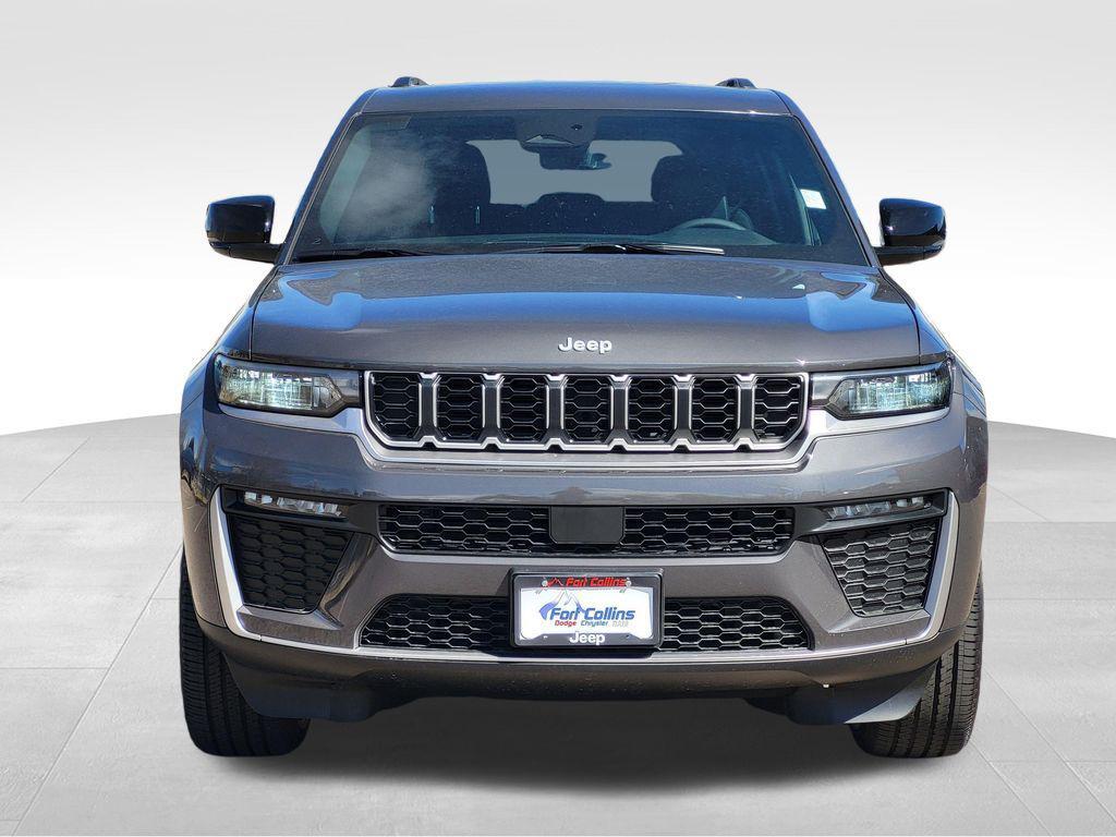 new 2026 Jeep Grand Cherokee car, priced at $43,699