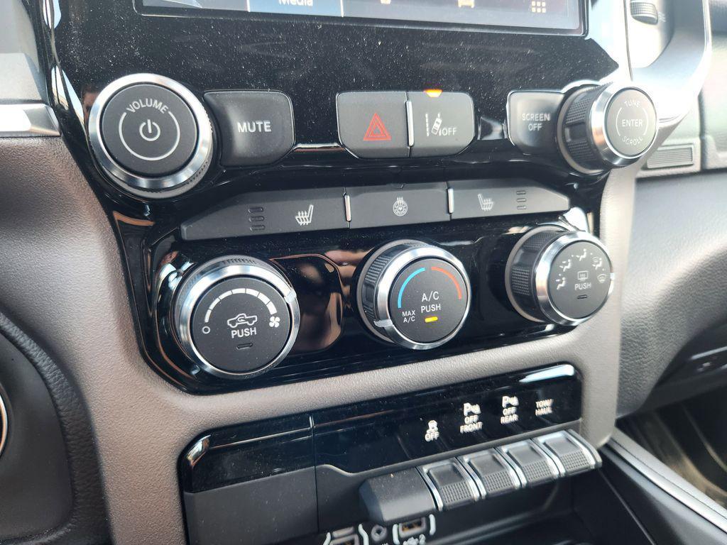 new 2026 Ram 1500 car, priced at $51,413
