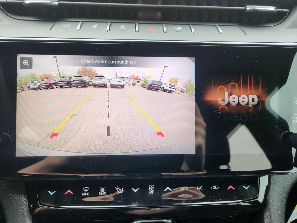 new 2026 Jeep Grand Cherokee car, priced at $46,665