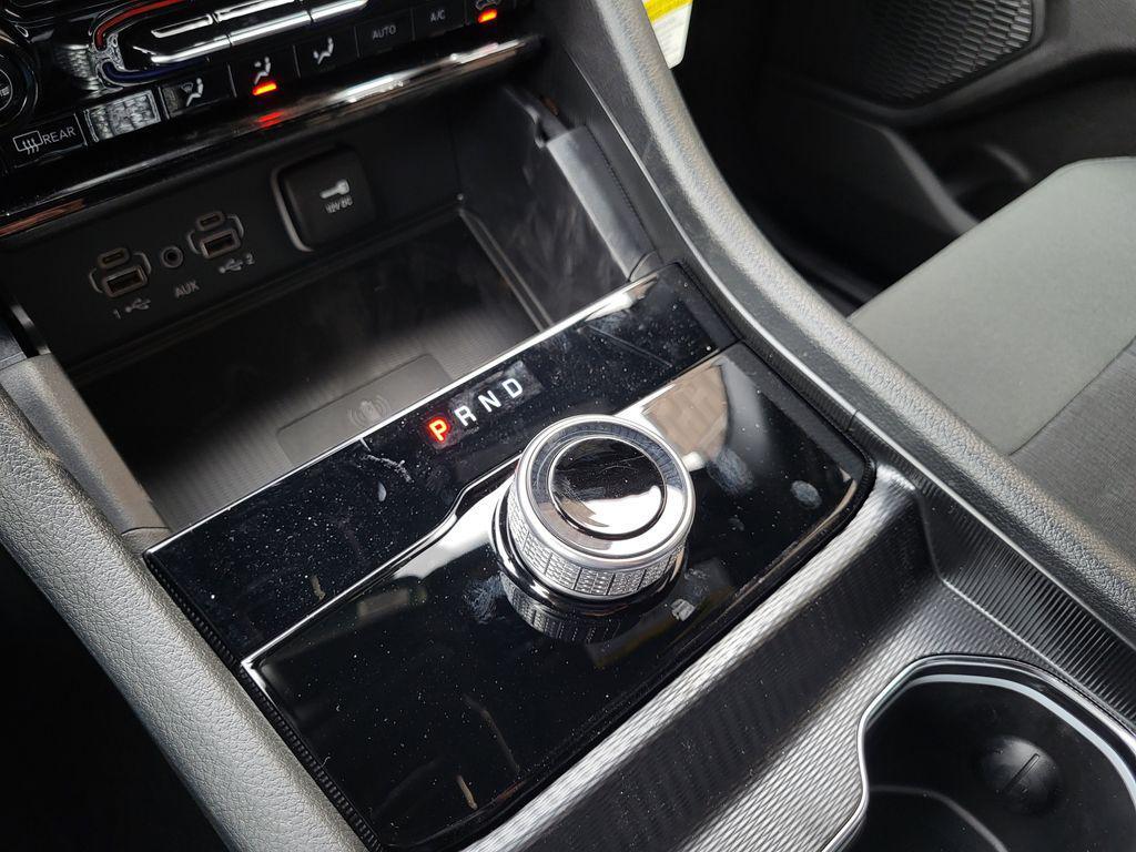 new 2026 Jeep Grand Cherokee car, priced at $44,900