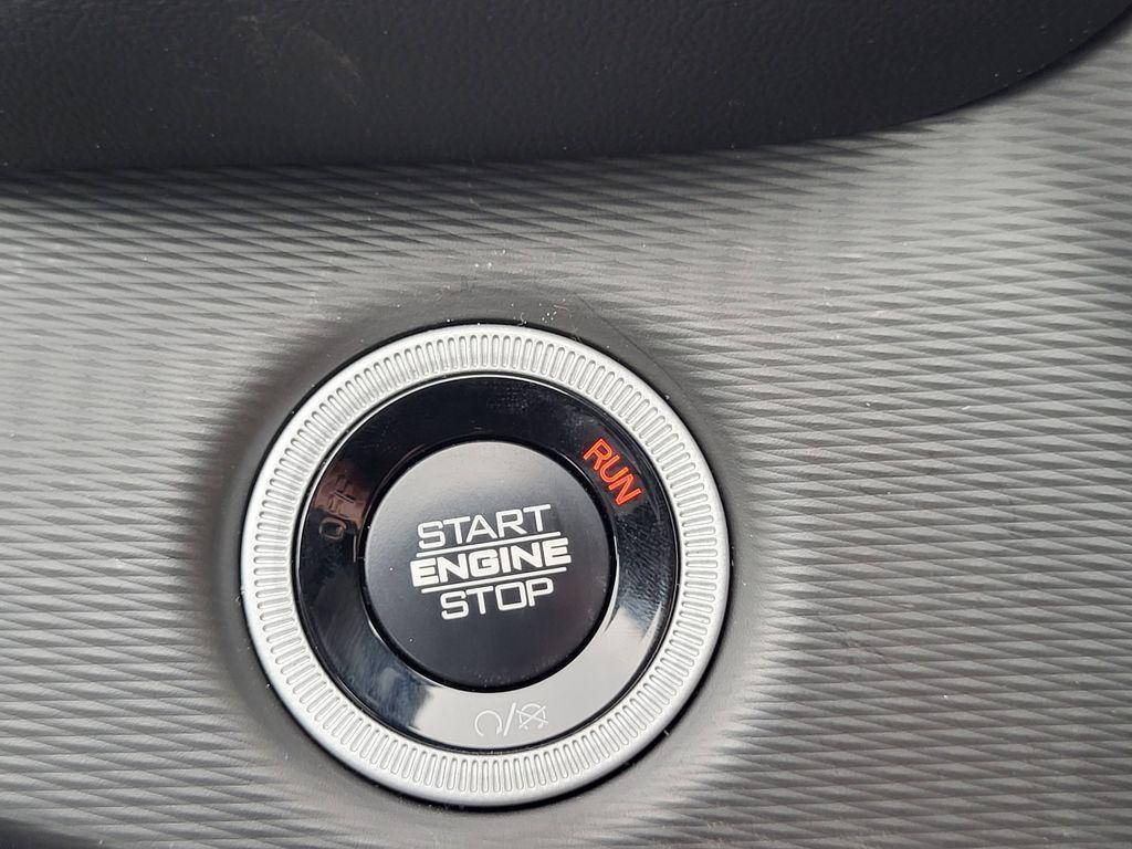 new 2026 Jeep Grand Cherokee car, priced at $44,900