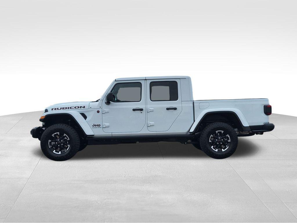 new 2026 Jeep Gladiator car, priced at $61,755