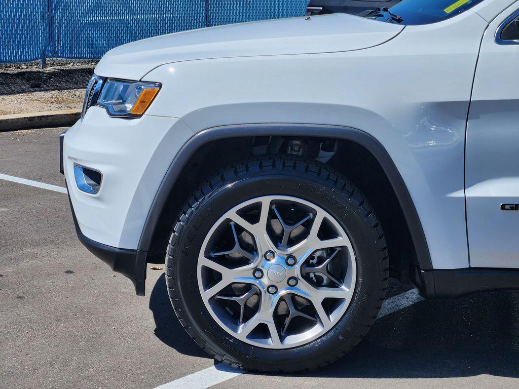 used 2022 Jeep Grand Cherokee car, priced at $30,125