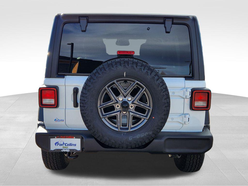 new 2026 Jeep Wrangler car, priced at $42,436