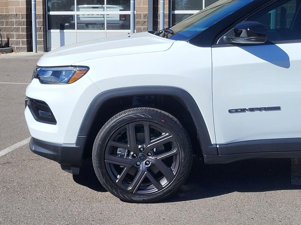 new 2026 Jeep Compass car, priced at $33,277