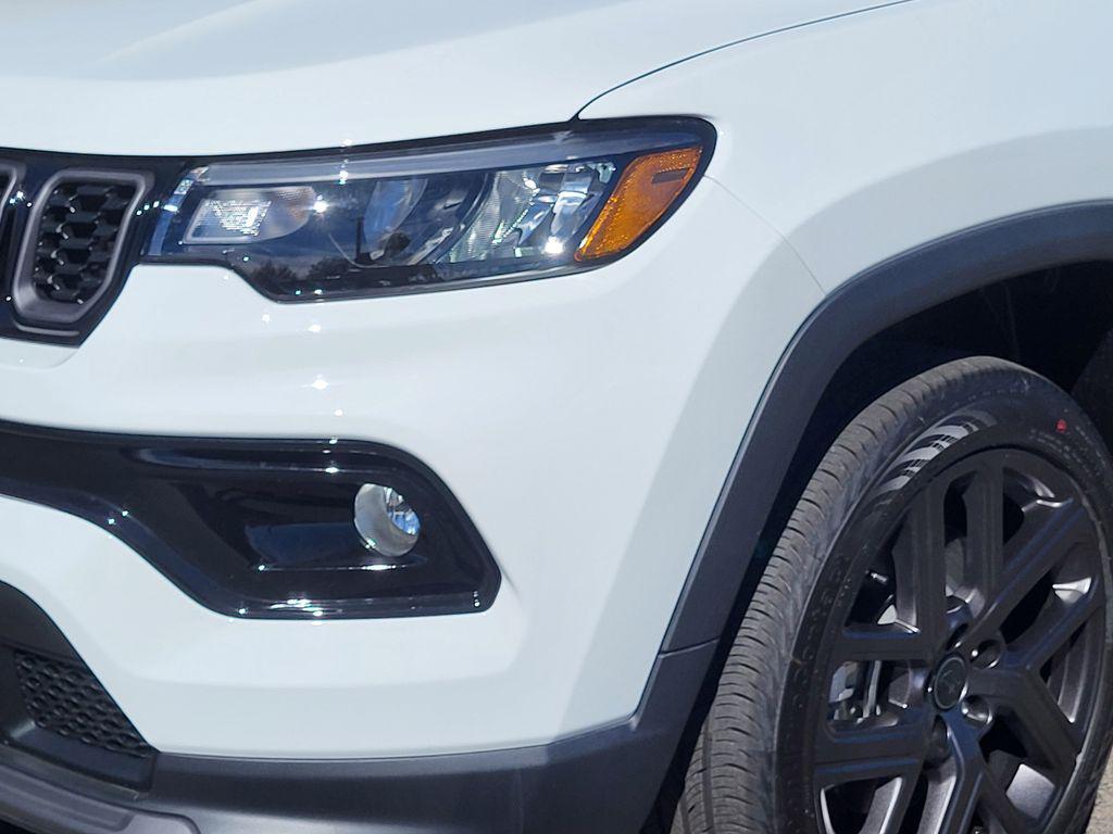 new 2026 Jeep Compass car, priced at $33,277