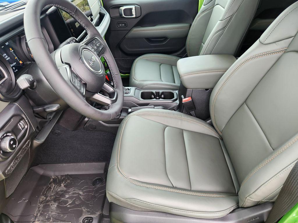 new 2026 Jeep Gladiator car, priced at $57,124