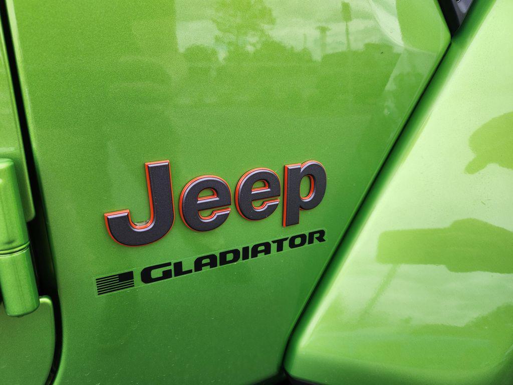 new 2026 Jeep Gladiator car, priced at $57,124