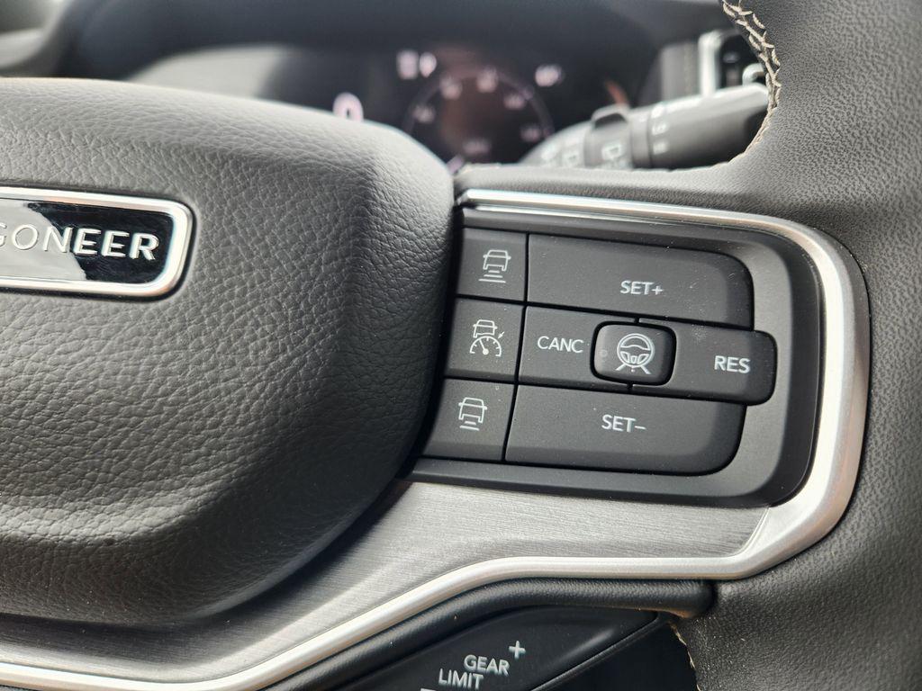 new 2026 Jeep Grand Wagoneer L car, priced at $85,129