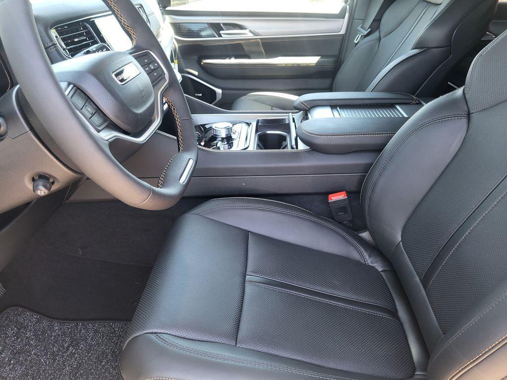 new 2026 Jeep Grand Wagoneer L car, priced at $82,779
