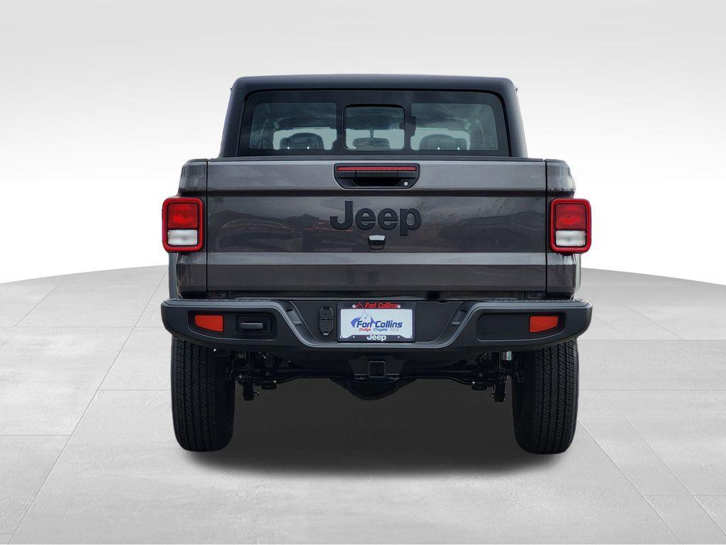 new 2026 Jeep Gladiator car, priced at $42,980