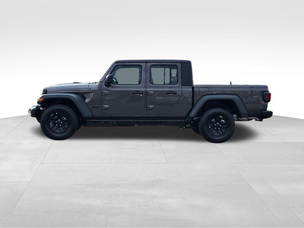 new 2026 Jeep Gladiator car, priced at $42,980
