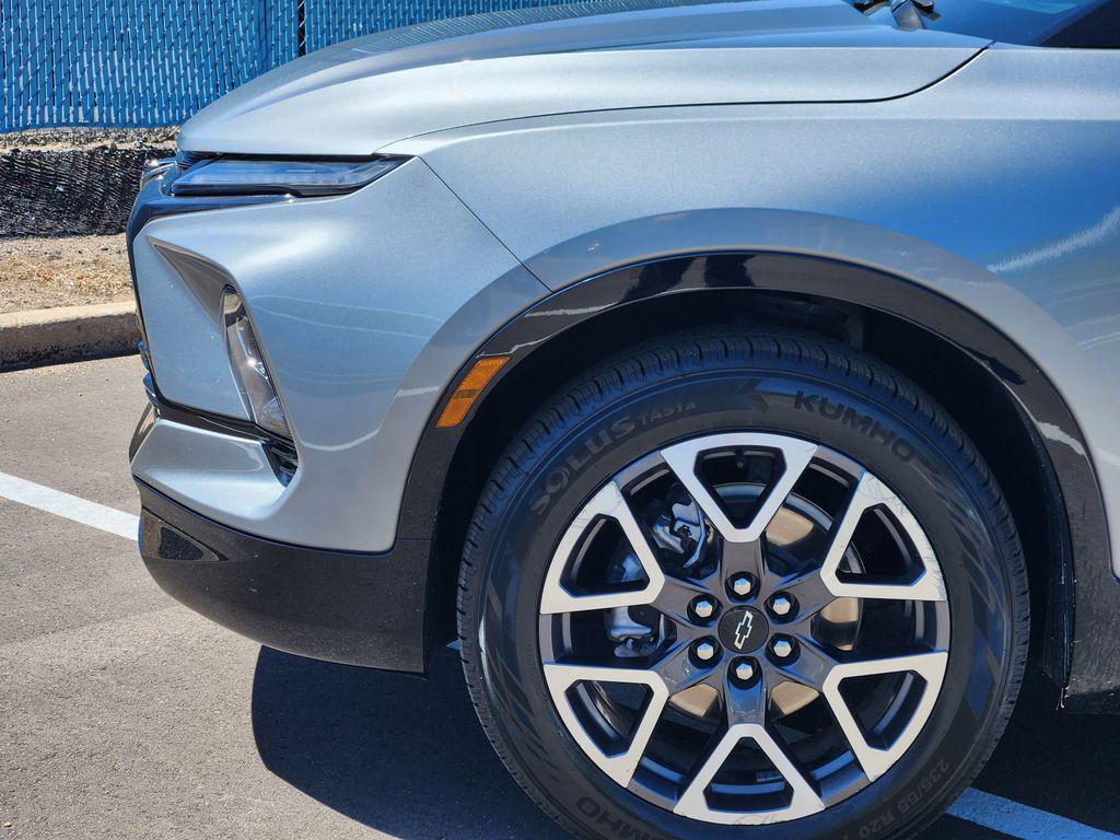 used 2025 Chevrolet Blazer car, priced at $33,655