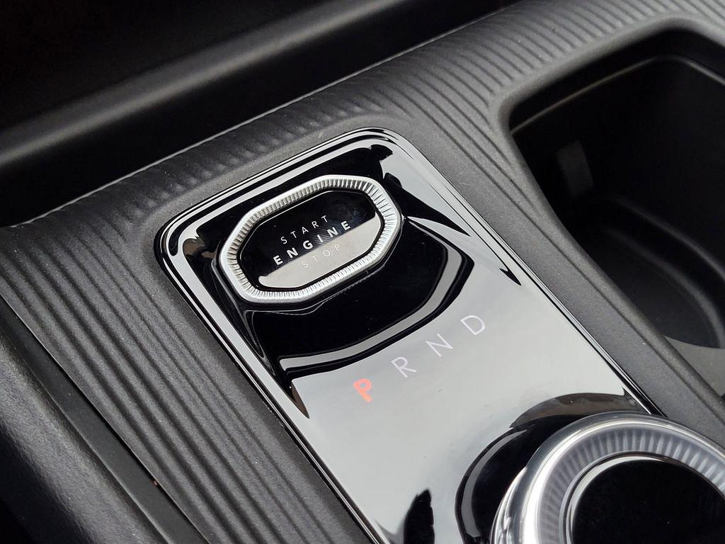 new 2026 Jeep Cherokee car, priced at $38,400