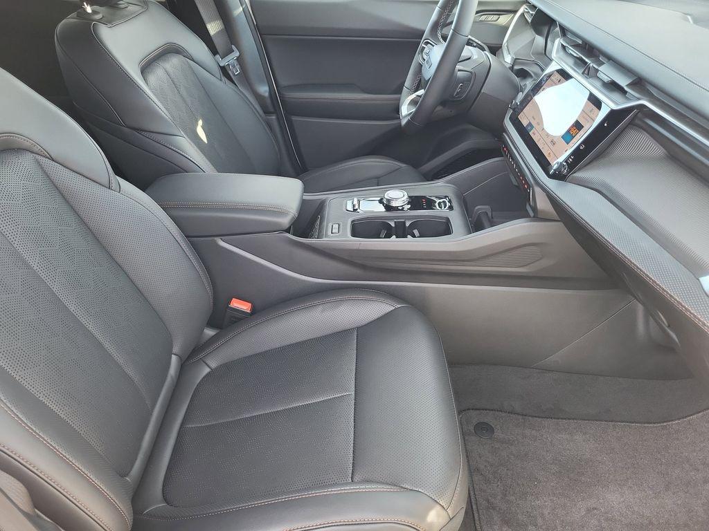new 2026 Jeep Cherokee car, priced at $39,964