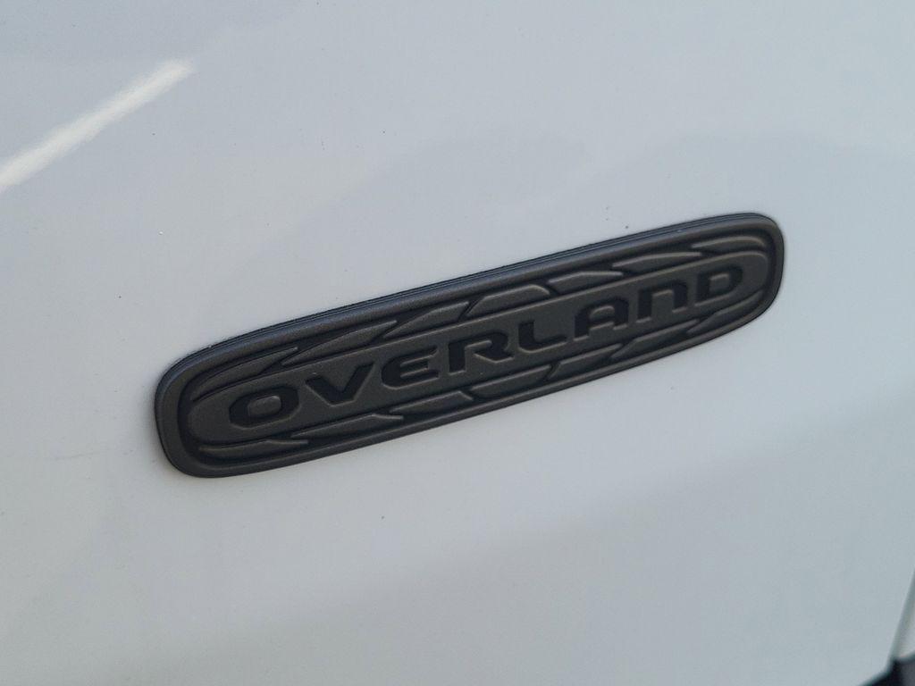new 2026 Jeep Cherokee car, priced at $39,964