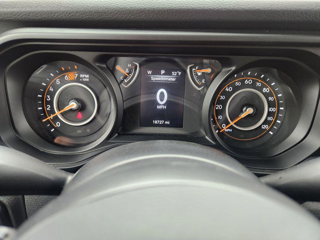 used 2025 Jeep Wrangler car, priced at $39,113