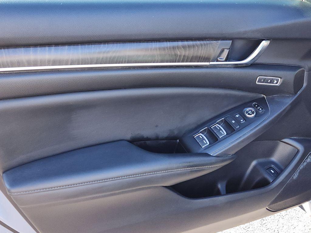 used 2021 Honda Accord car, priced at $23,595