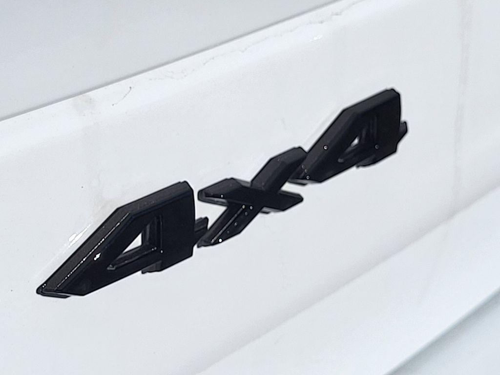 new 2026 Jeep Grand Cherokee car, priced at $47,425