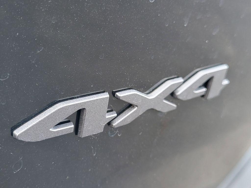 new 2026 Jeep Cherokee car, priced at $45,585