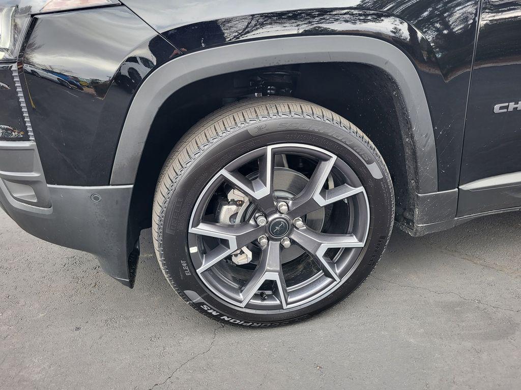 new 2026 Jeep Cherokee car, priced at $45,585