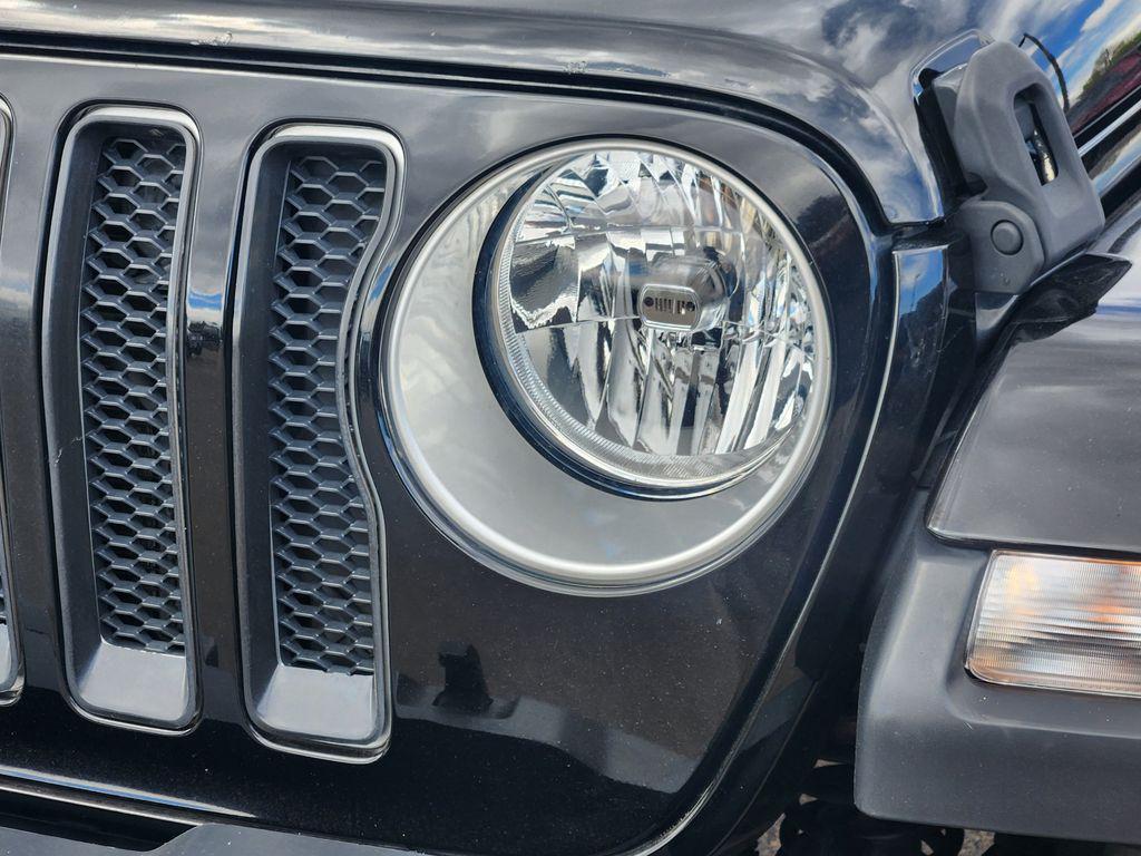 used 2019 Jeep Wrangler Unlimited car, priced at $28,773