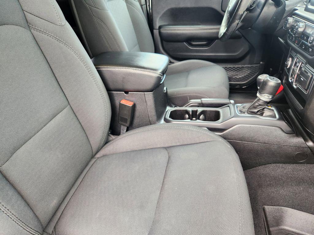 used 2019 Jeep Wrangler Unlimited car, priced at $28,773