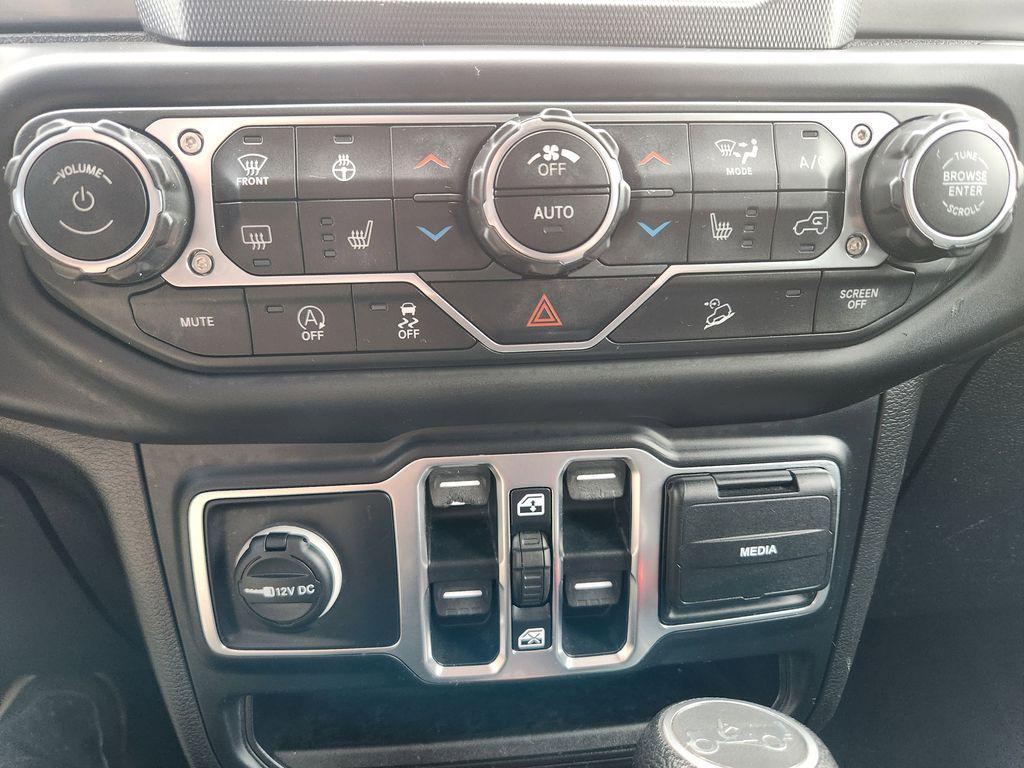 used 2019 Jeep Wrangler Unlimited car, priced at $28,773