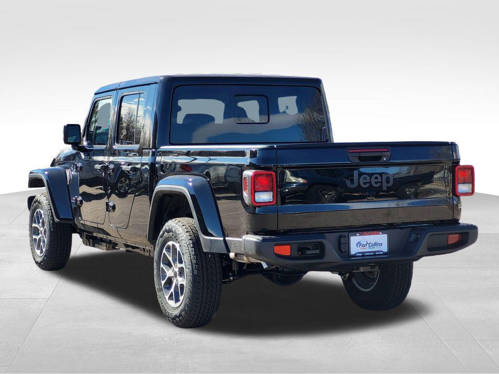 new 2026 Jeep Gladiator car, priced at $46,664