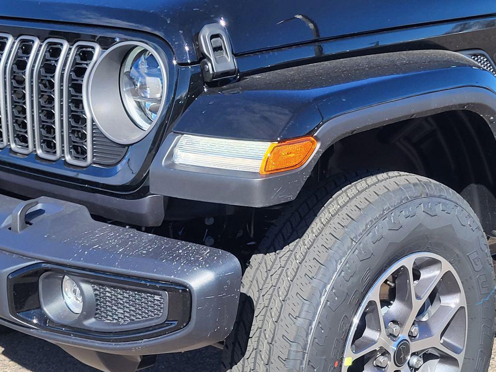 new 2026 Jeep Gladiator car, priced at $46,664