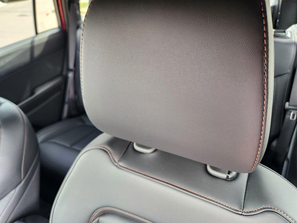 new 2026 Jeep Cherokee car, priced at $39,294