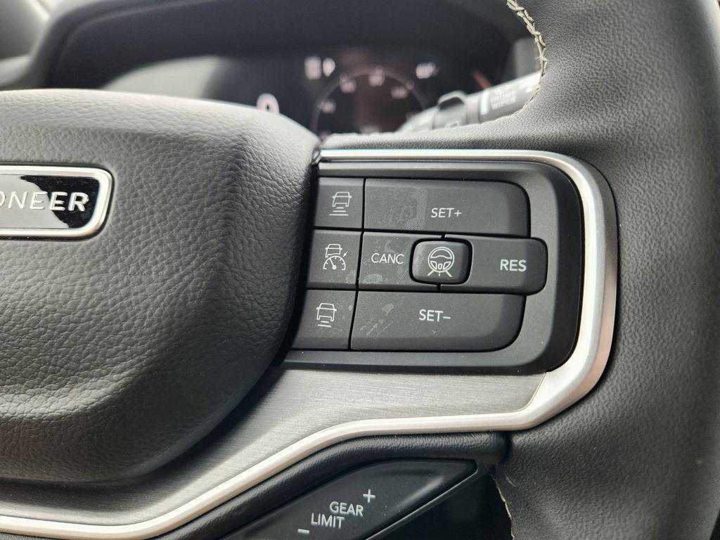 new 2026 Jeep Grand Wagoneer car, priced at $76,299
