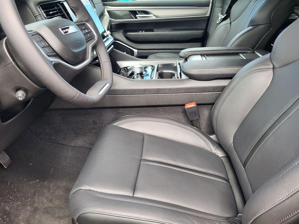 used 2026 Jeep Grand Wagoneer L car