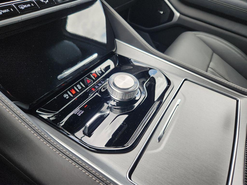 new 2026 Jeep Grand Wagoneer L car, priced at $79,555