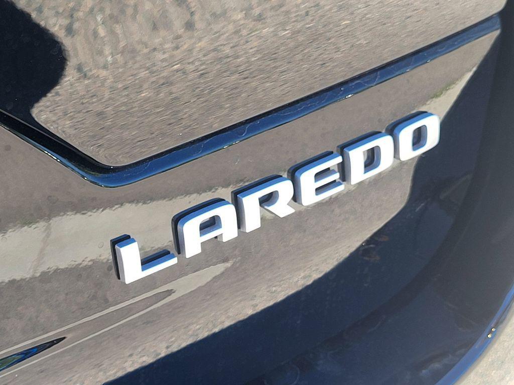 new 2026 Jeep Grand Cherokee car, priced at $43,299